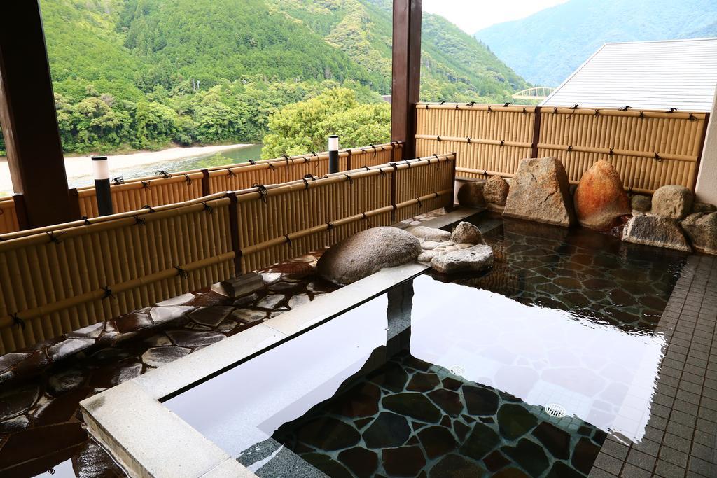 Iruka Onsen Hotel Seiryuusou Kumano Exteriör bild